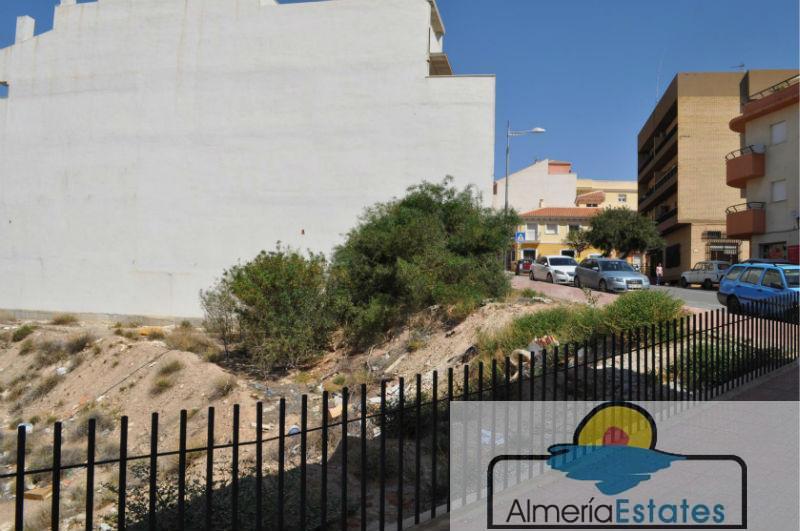 Venta de terreno en Albox