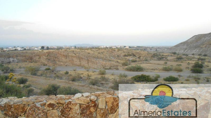 For sale of villa in Taberno