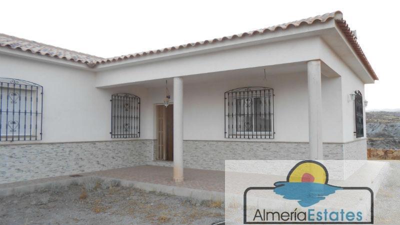 For sale of villa in Taberno