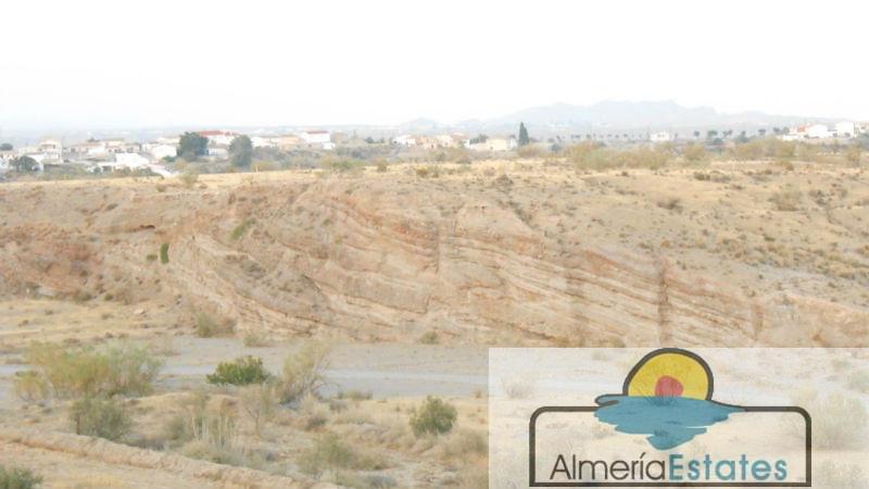 For sale of villa in Taberno