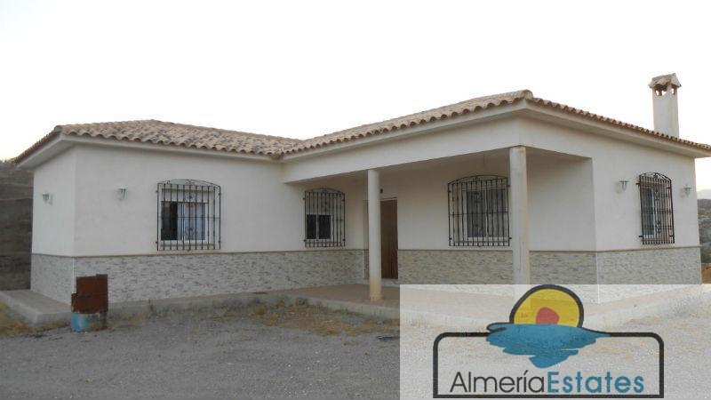 For sale of villa in Taberno
