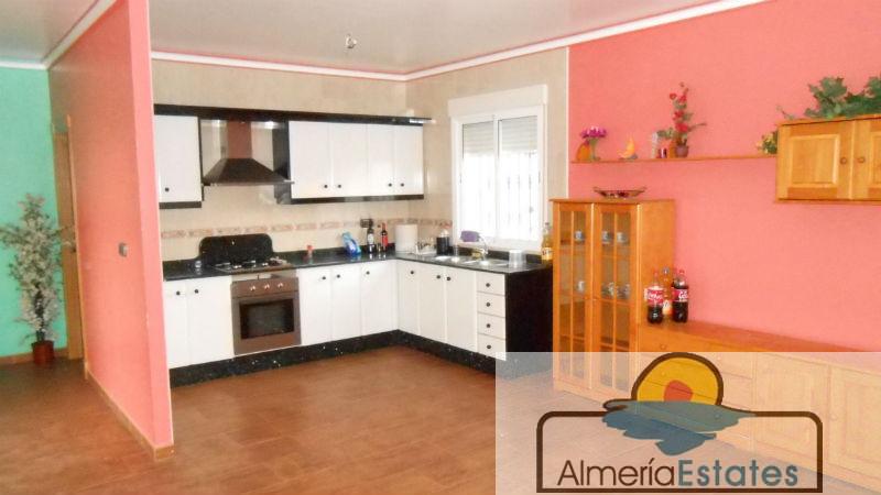 For sale of villa in Taberno