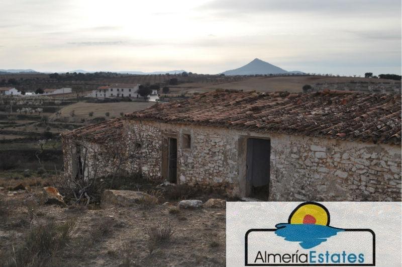 Venta de villa en Chirivel