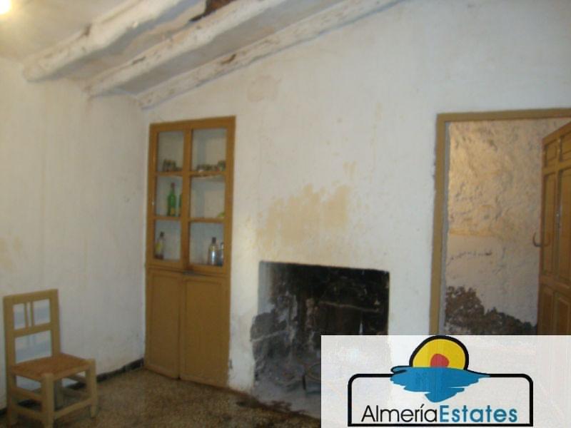 For sale of house in Albox
