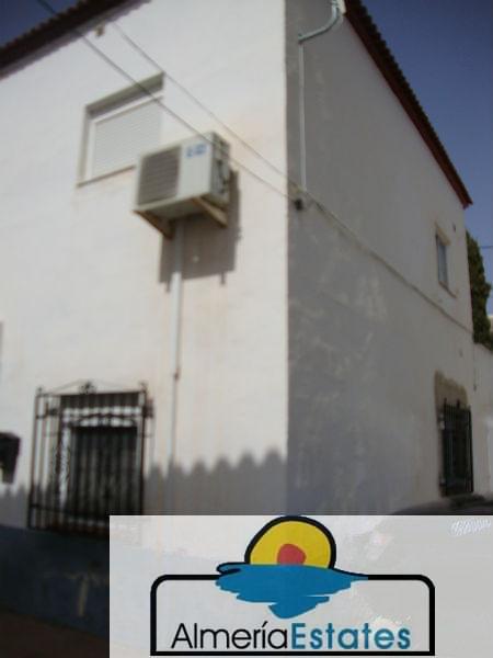 For sale of house in Taberno