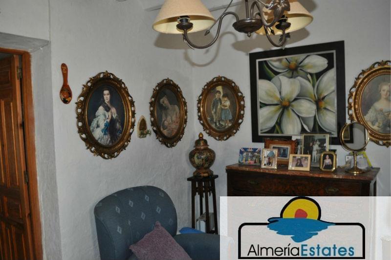 Venta de villa en Cantoria