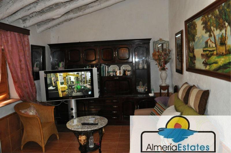 Venta de villa en Cantoria