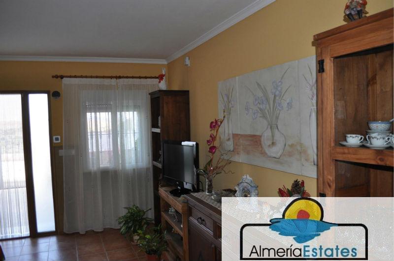 For sale of house in Zurgena
