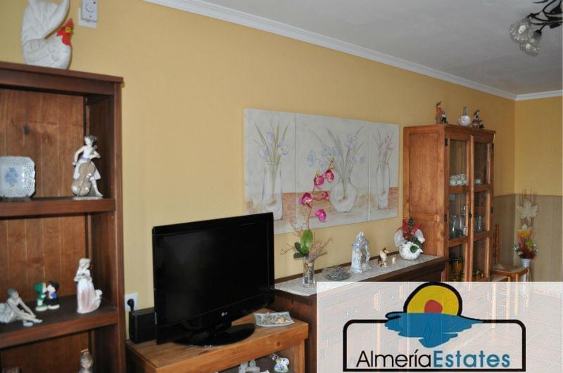 For sale of house in Zurgena