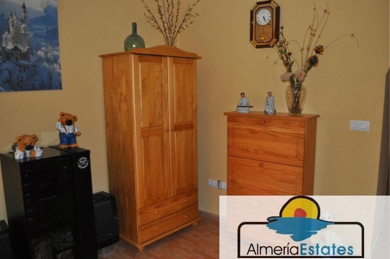For sale of house in Zurgena