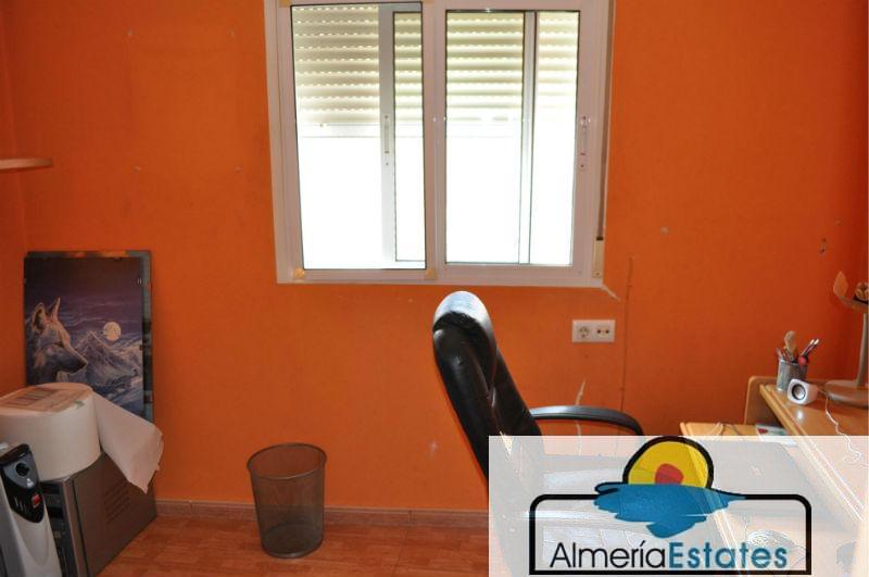 For sale of house in Zurgena