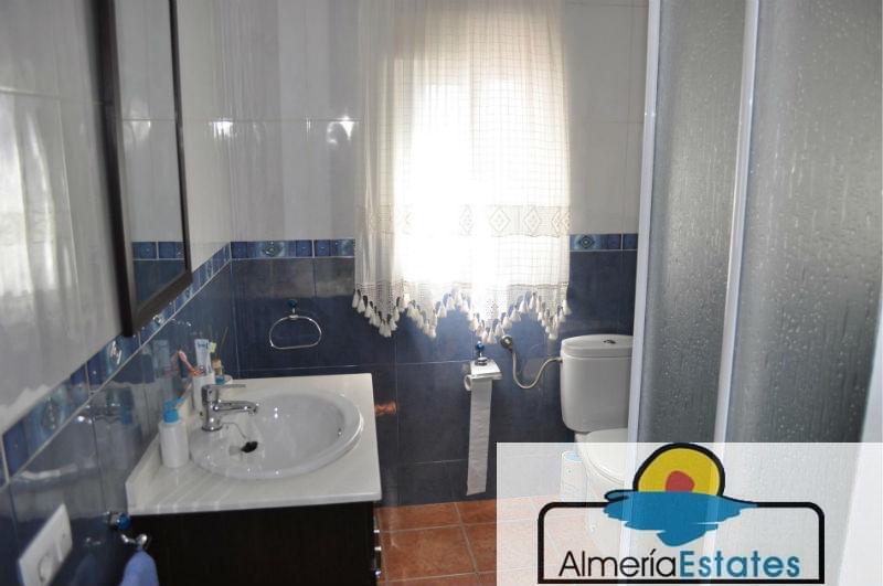 For sale of house in Zurgena