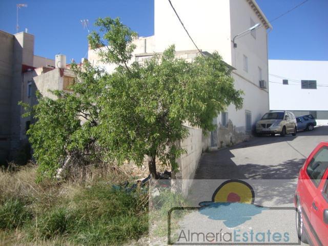 Venta de terreno en Olula del Río