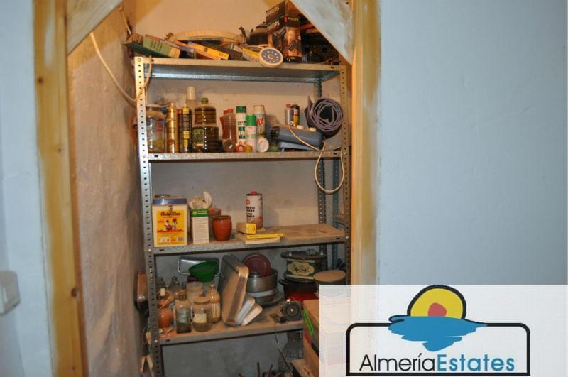 For sale of house in Albánchez