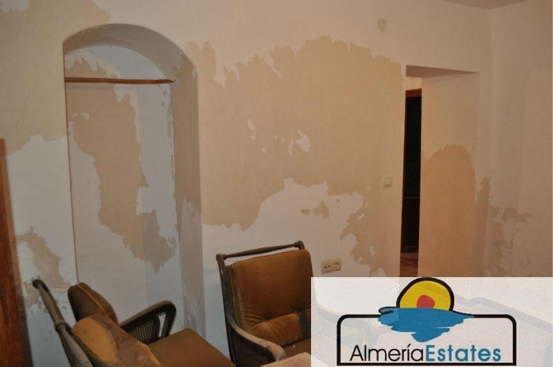 For sale of house in Albánchez