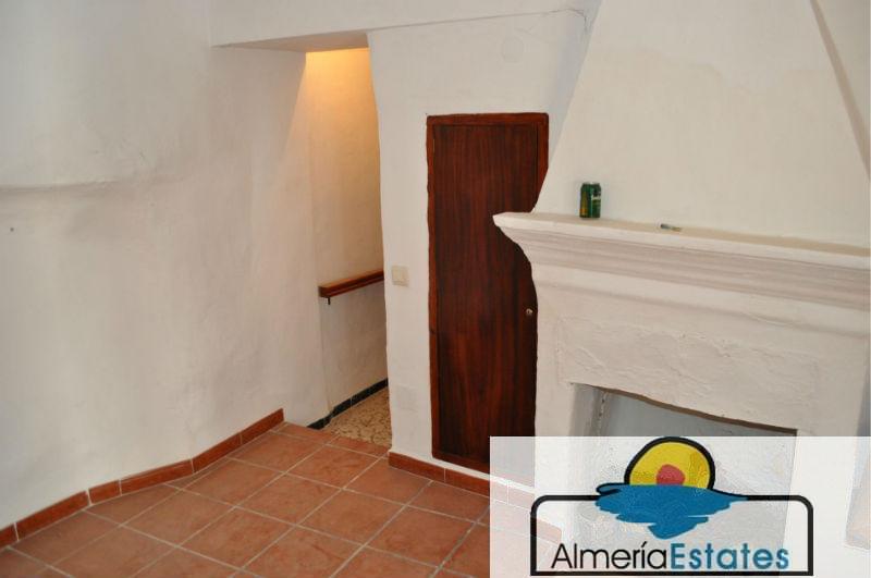 For sale of house in Albánchez
