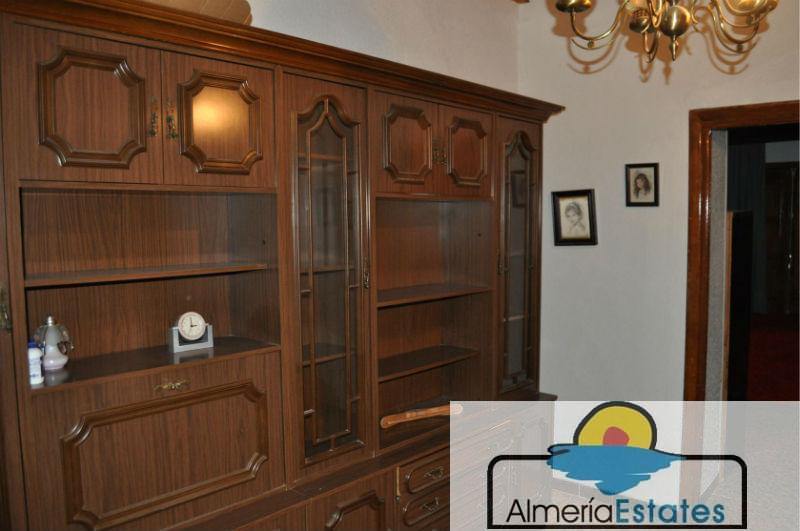 For sale of house in Purchena