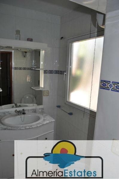 For sale of house in Purchena