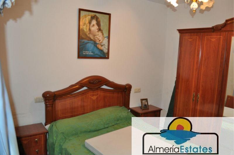 Venta de casa en Cantoria