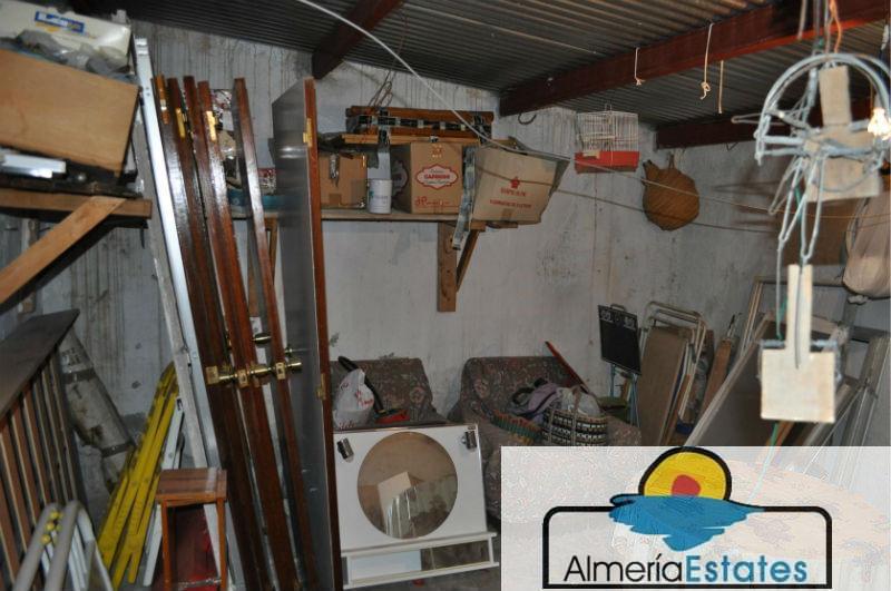 Venta de casa en Cantoria