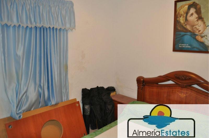 Venta de casa en Cantoria