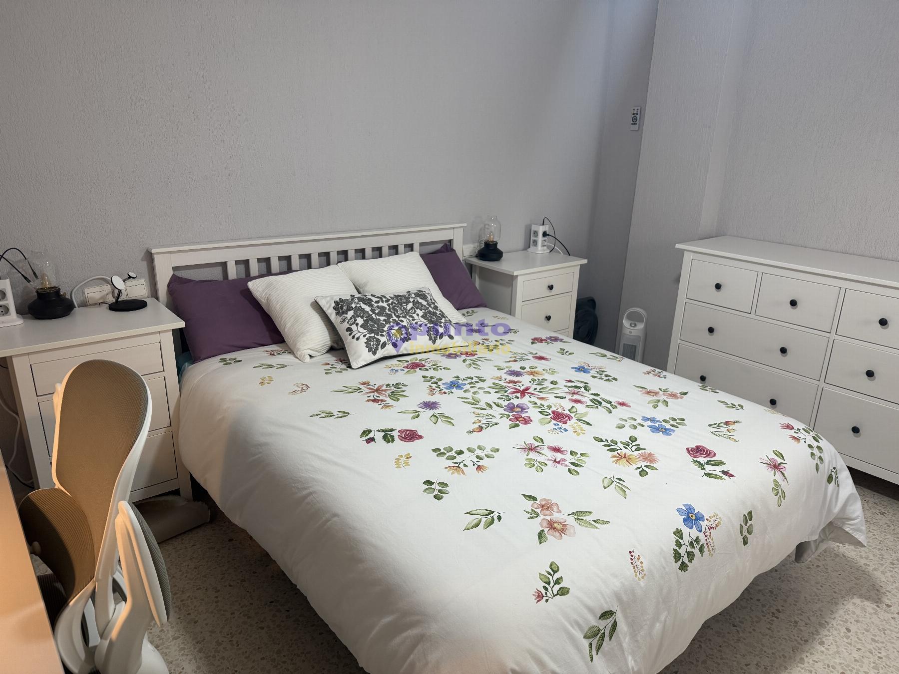 For sale of flat in Jerez de la Frontera