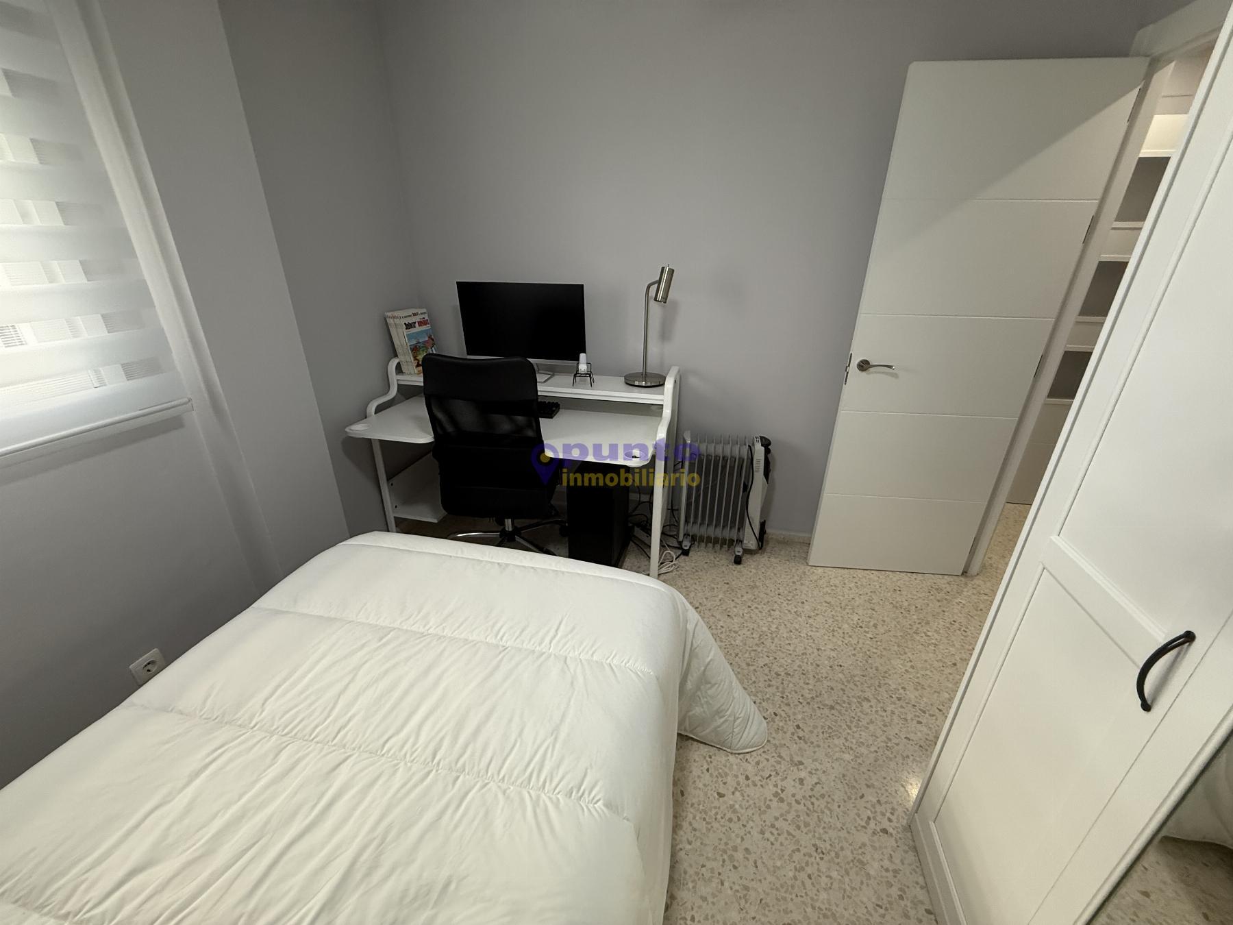For sale of flat in Jerez de la Frontera