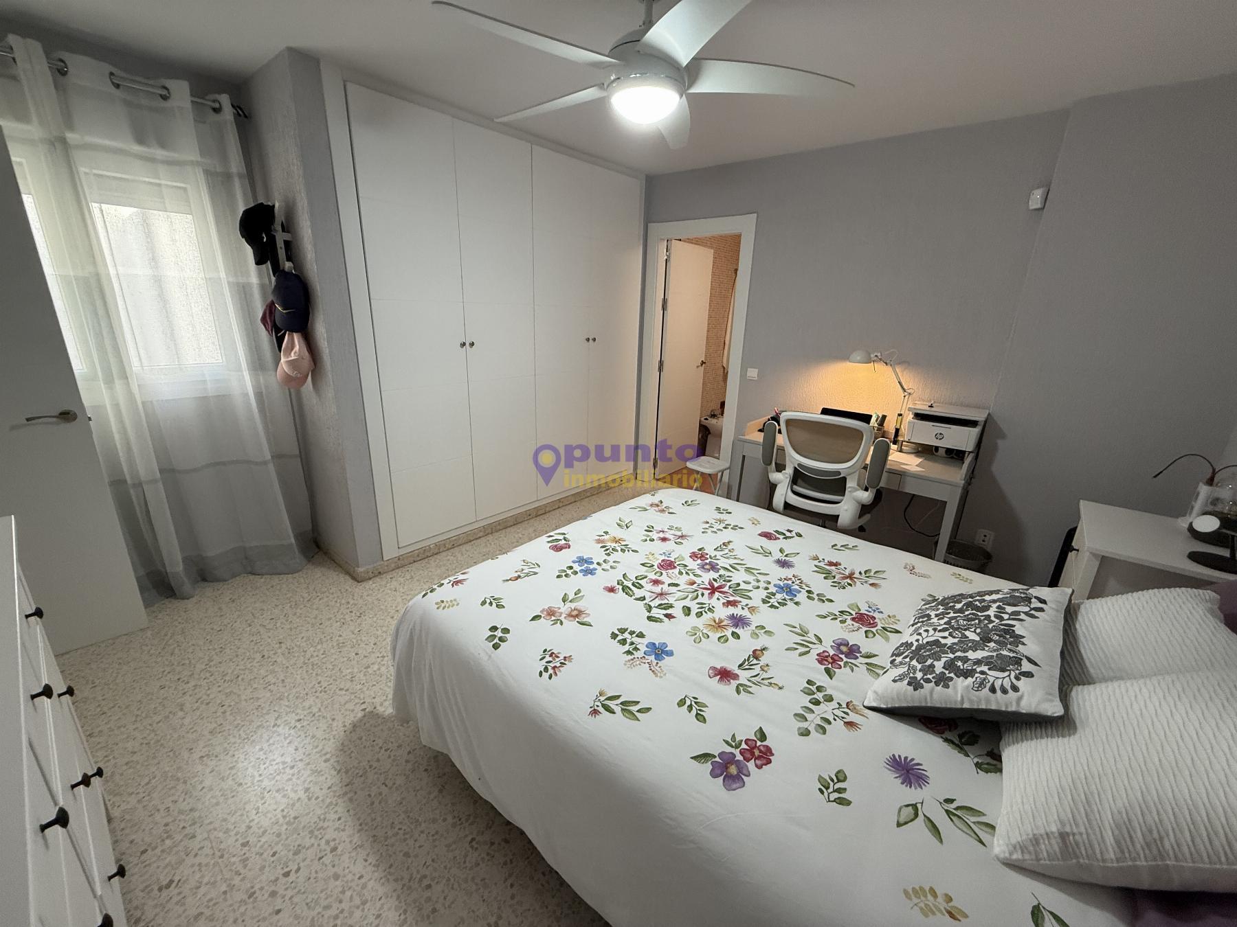 For sale of flat in Jerez de la Frontera