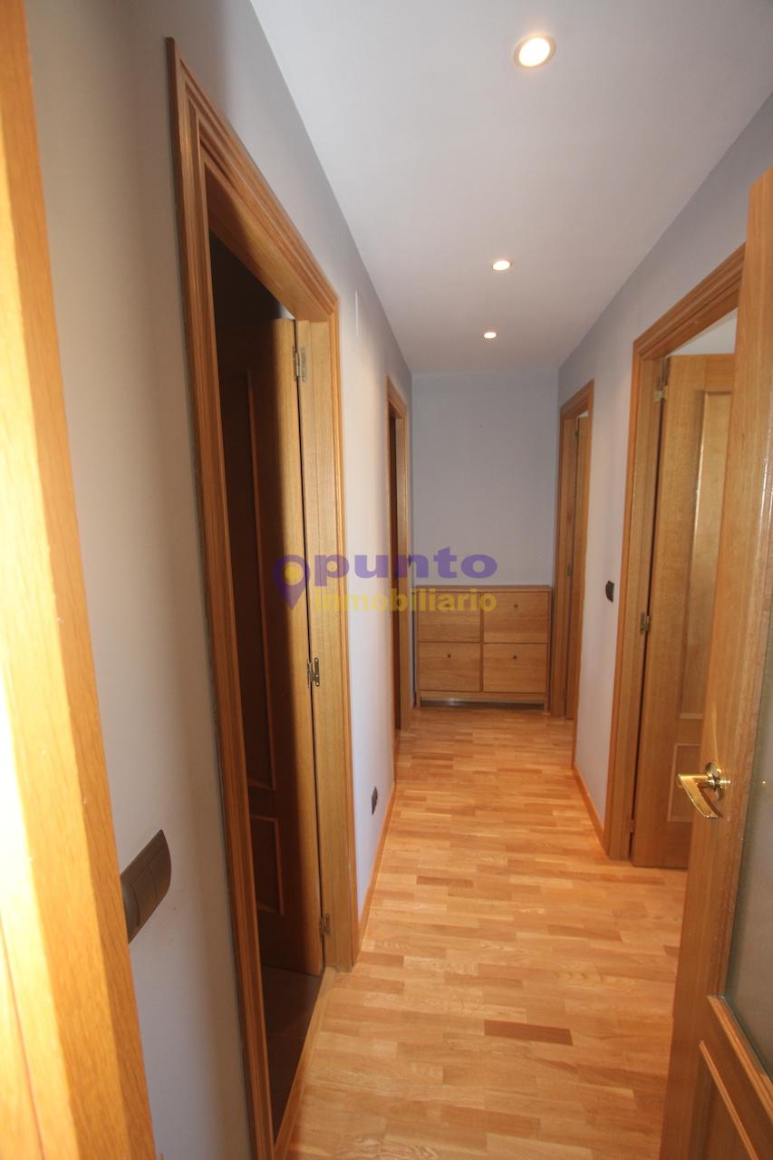For sale of flat in Torrejón de Ardoz