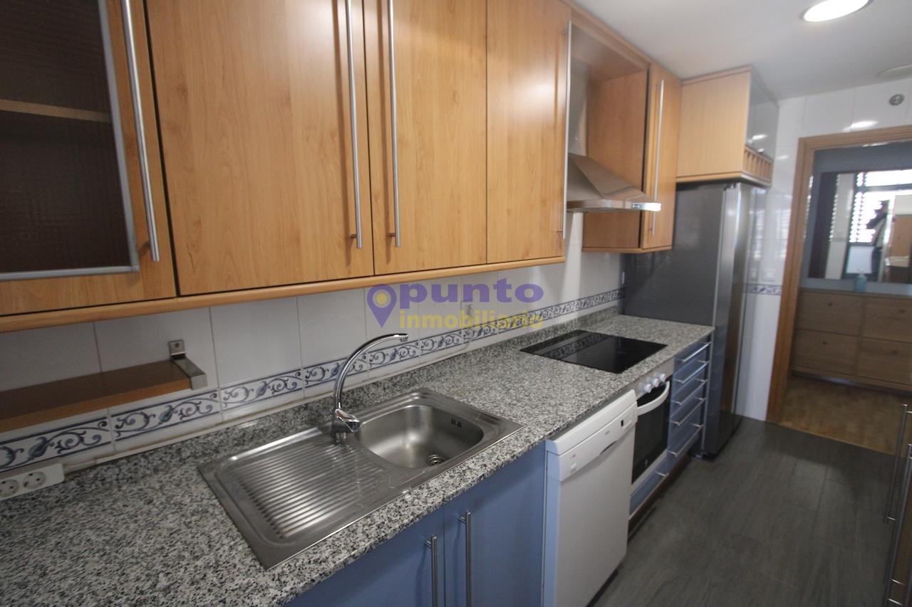For sale of flat in Torrejón de Ardoz
