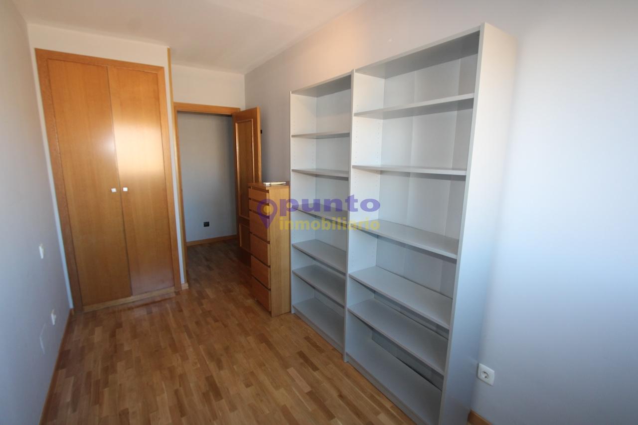 For sale of flat in Torrejón de Ardoz