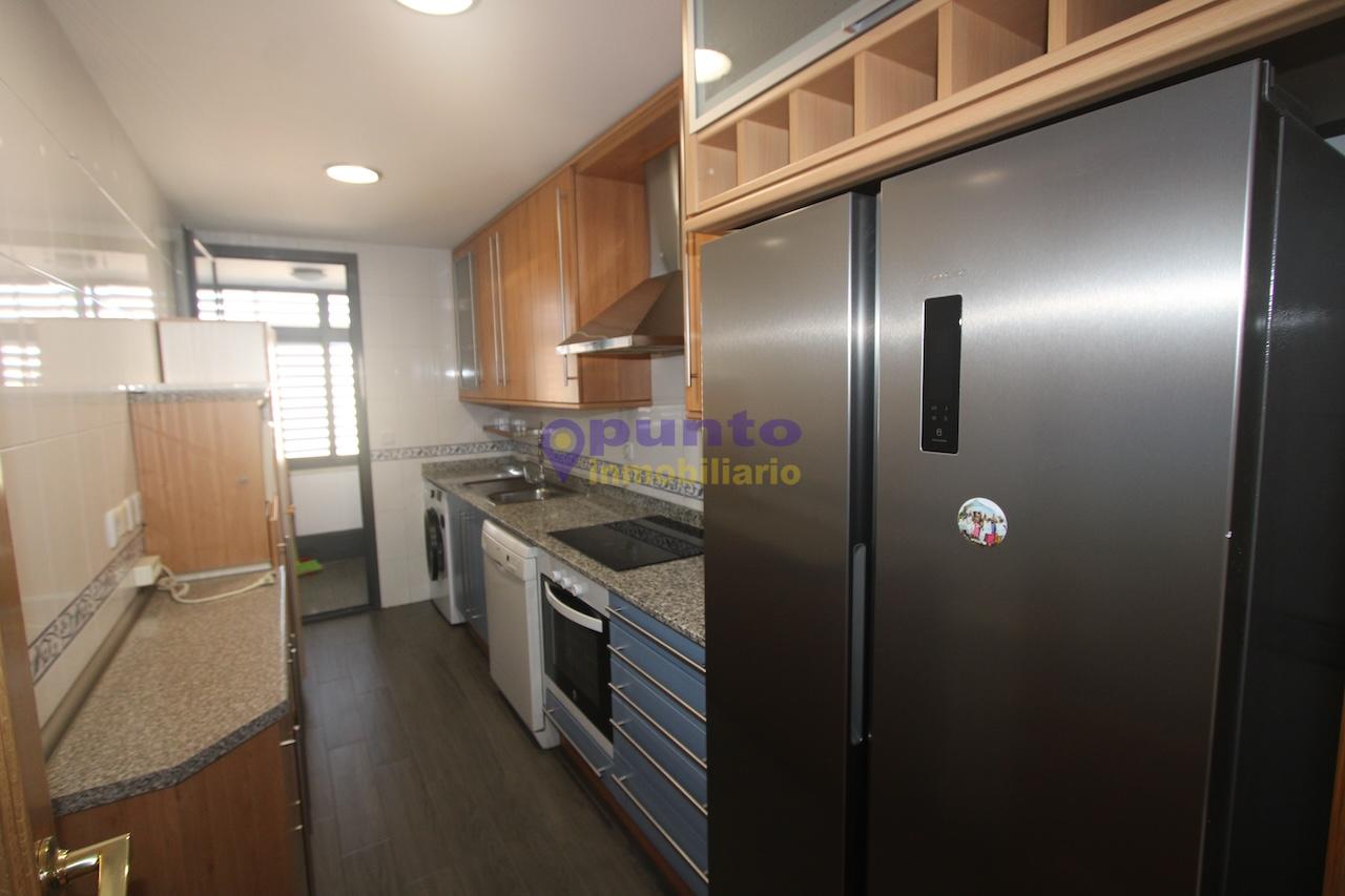 For sale of flat in Torrejón de Ardoz