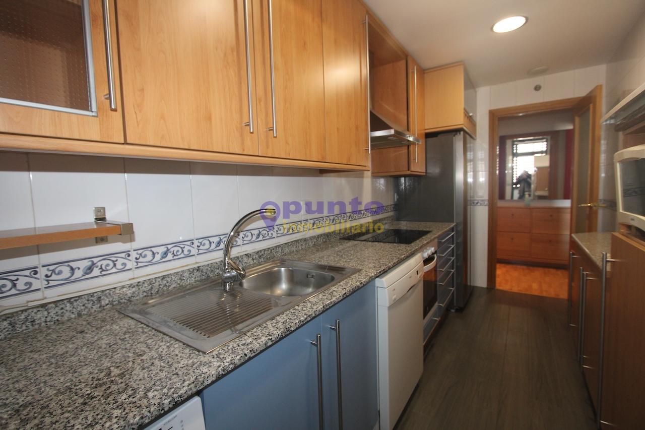 For sale of flat in Torrejón de Ardoz