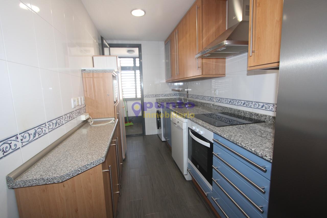 For sale of flat in Torrejón de Ardoz