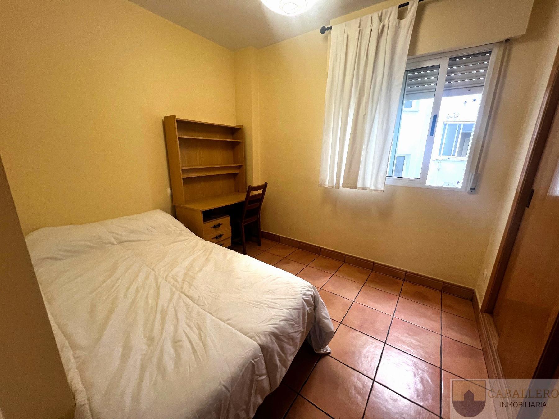 For rent of flat in Murcia