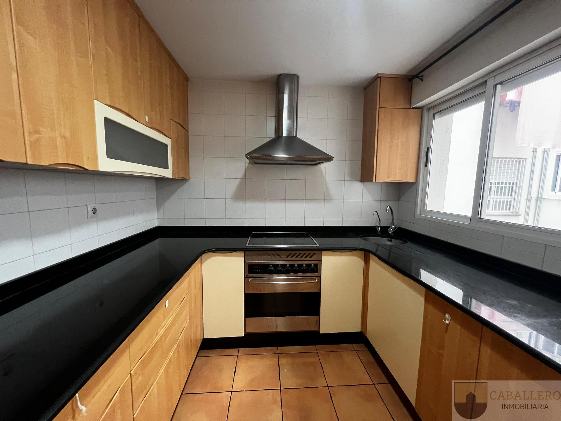 For rent of flat in Murcia