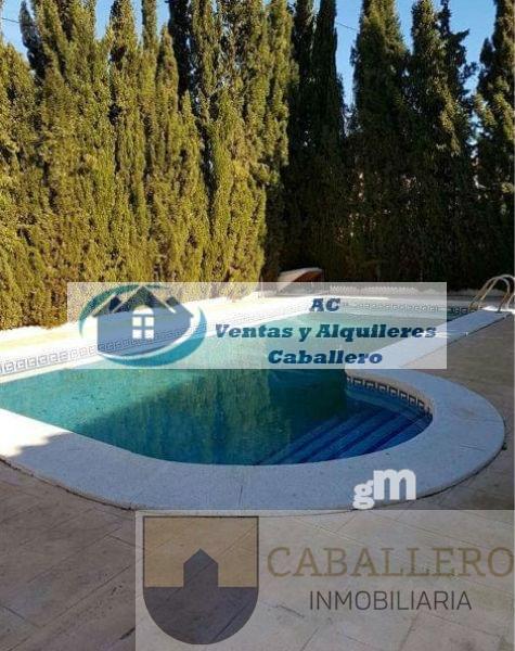 For sale of chalet in Murcia