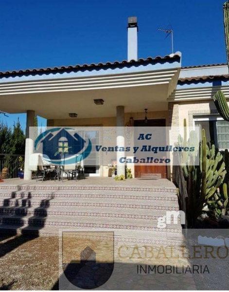 For sale of chalet in Murcia