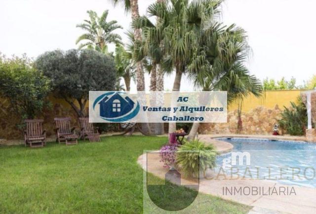 For sale of chalet in Murcia