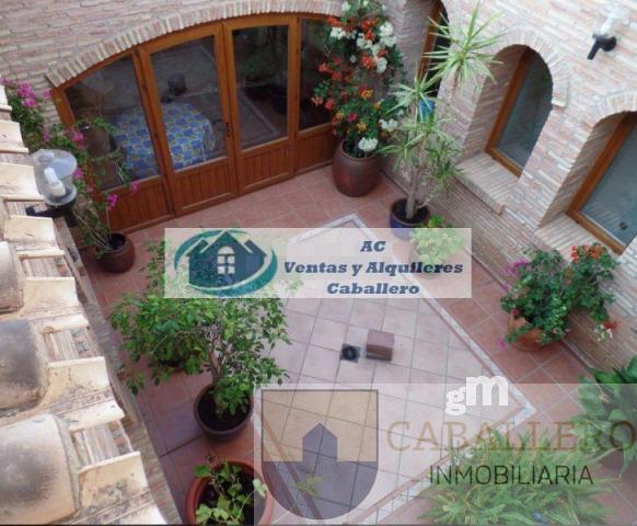 For sale of chalet in Murcia