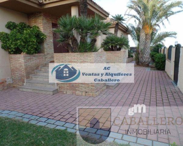 For sale of chalet in Murcia