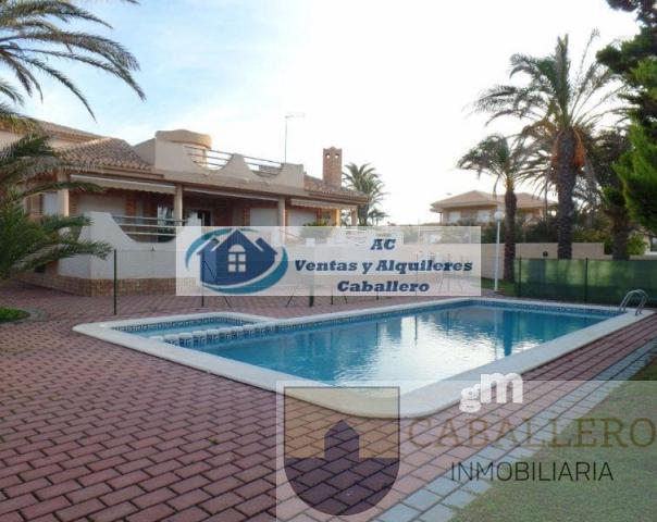 For sale of chalet in Murcia