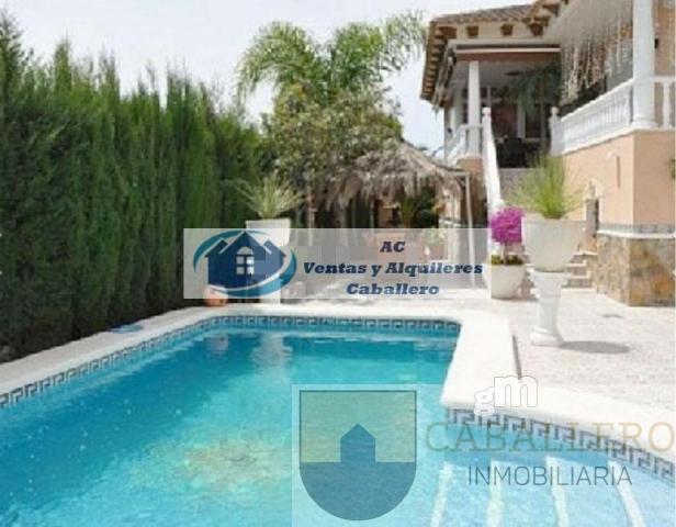 Venta de chalet en Benferri