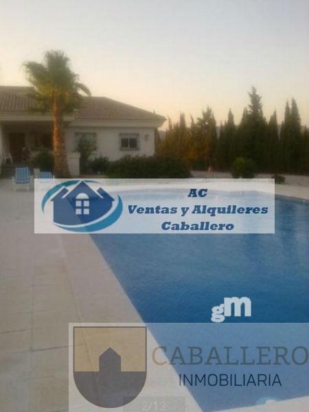 For sale of chalet in Cieza