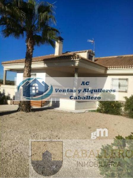 For sale of chalet in Cieza