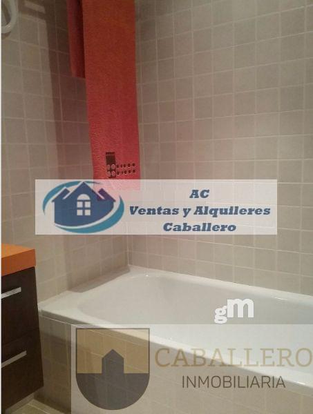 For sale of penthouse in Murcia