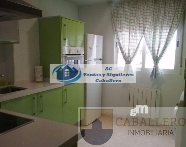 For sale of penthouse in Murcia