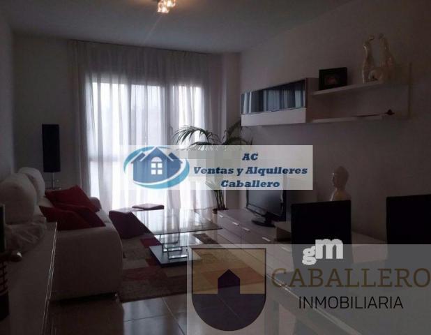 For sale of penthouse in Murcia