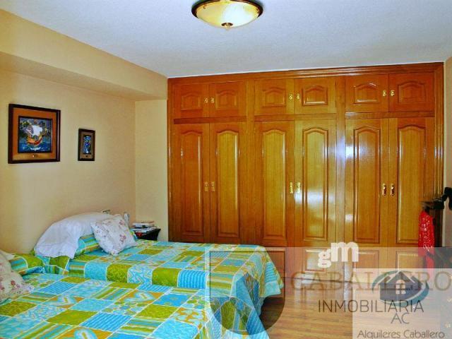 For sale of chalet in Murcia