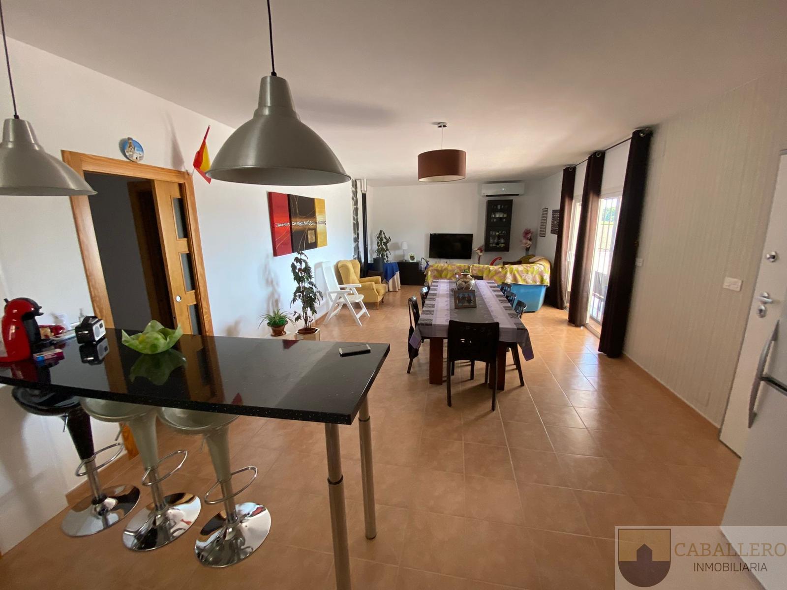 For sale of chalet in Murcia
